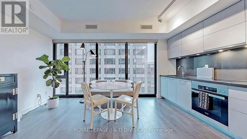 2306 - 188 Cumberland Street, Toronto, ON - Indoor