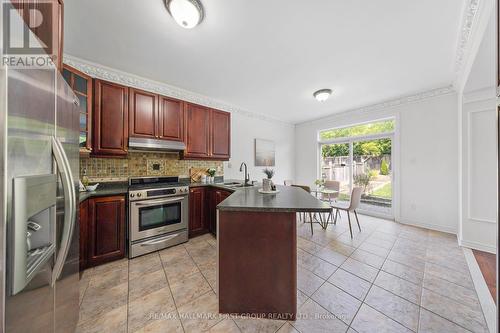 494 Rougewalk Drive, Pickering, ON - Indoor Photo Showing Kitchen