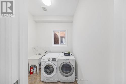 494 Rougewalk Drive, Pickering, ON - Indoor Photo Showing Laundry Room