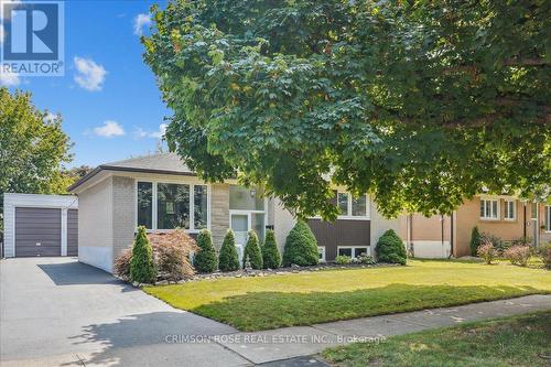 5436 Spruce Avenue, Burlington, ON - Outdoor With Facade