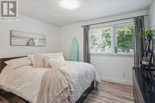 5436 Spruce Avenue, Burlington, ON - Indoor Photo Showing Bedroom