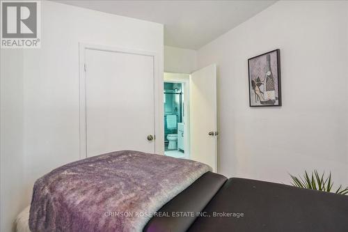 5436 Spruce Avenue, Burlington (Appleby), ON - Indoor Photo Showing Bedroom