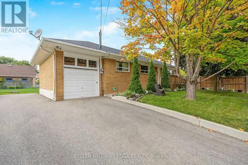 162 Prince Charles Drive, Halton Hills, ON - Outdoor