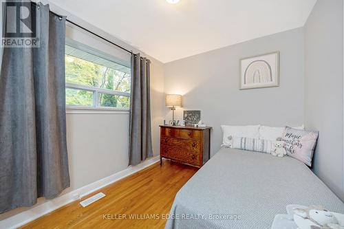 162 Prince Charles Drive, Halton Hills (Georgetown), ON - Indoor Photo Showing Bedroom