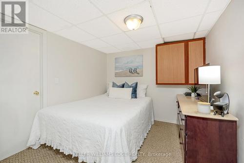 162 Prince Charles Drive, Halton Hills (Georgetown), ON - Indoor Photo Showing Bedroom