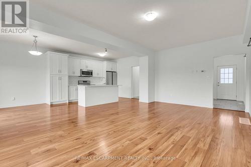 1318 Caen Avenue, Woodstock, ON - Indoor Photo Showing Kitchen