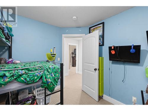 1806 Olympus Way, West Kelowna, BC - Indoor Photo Showing Bedroom