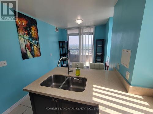 3508 - 23 Hollywood Avenue, Toronto (Willowdale East), ON - Indoor Photo Showing Kitchen With Double Sink