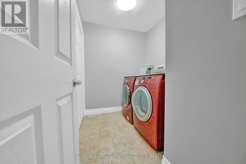 27 Boyce Court, Belleville, ON - Indoor Photo Showing Laundry Room