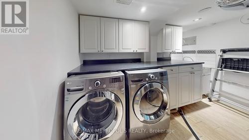 1424 Fieldlight Boulevard, Pickering, ON - Indoor Photo Showing Laundry Room