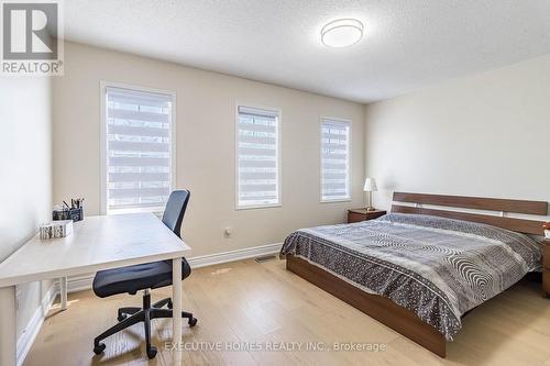 3041 Lavenham Place, Mississauga (Churchill Meadows), ON - Indoor Photo Showing Bedroom