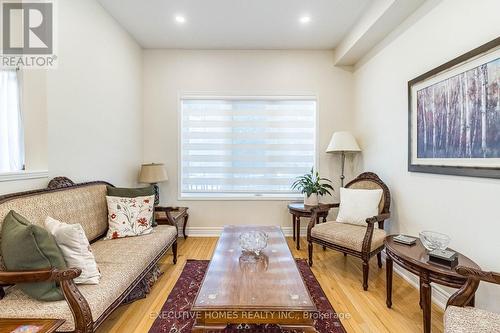 3041 Lavenham Place, Mississauga (Churchill Meadows), ON - Indoor Photo Showing Living Room