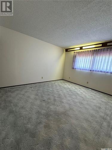 720 Donald Street, Hudson Bay, SK - Indoor Photo Showing Other Room