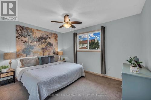 32 Braeheid Avenue, Hamilton (Waterdown), ON - Indoor Photo Showing Bedroom