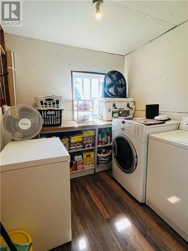 10 Richard Street, Spanish, ON - Indoor Photo Showing Laundry Room