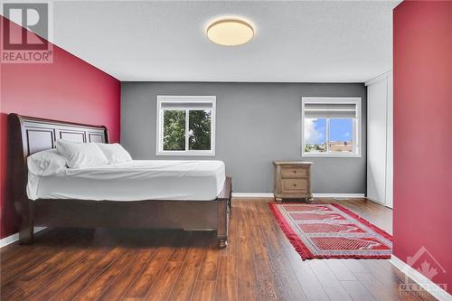 1085 Ballantyne Drive, Ottawa, ON - Indoor Photo Showing Bedroom