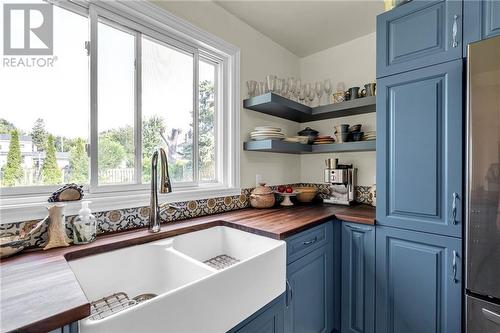 1601 Queen Street, Cornwall, ON - Indoor Photo Showing Kitchen With Double Sink