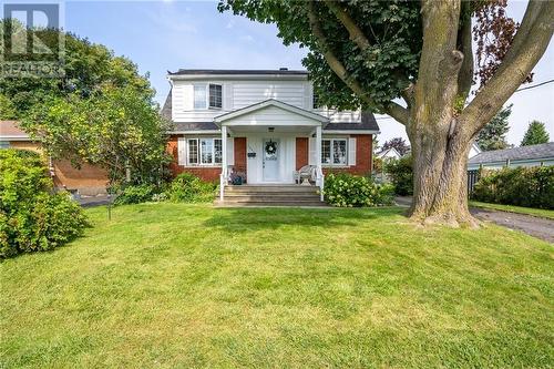 1601 Queen Street, Cornwall, ON - Outdoor With Facade