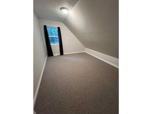 4004 Highway 3, Erickson, BC - Indoor Photo Showing Other Room