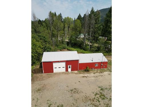 4004 Highway 3, Erickson, BC - Outdoor