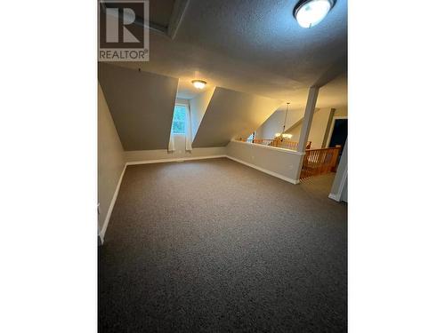 4004 3 Highway, Erickson, BC - Indoor Photo Showing Other Room