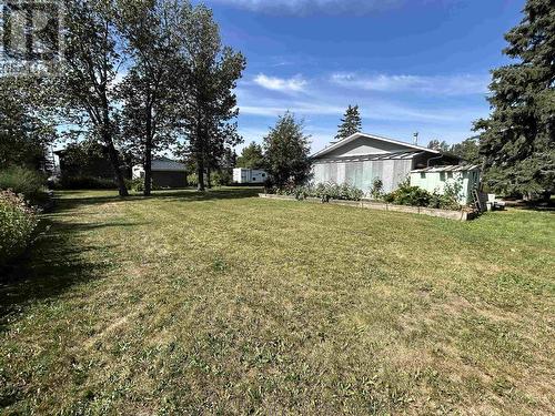 12237 Oak Avenue, Fort St. John, BC - Outdoor