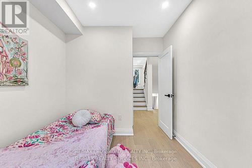 14 Slidell Crescent, Toronto (Parkwoods-Donalda), ON - Indoor Photo Showing Bedroom