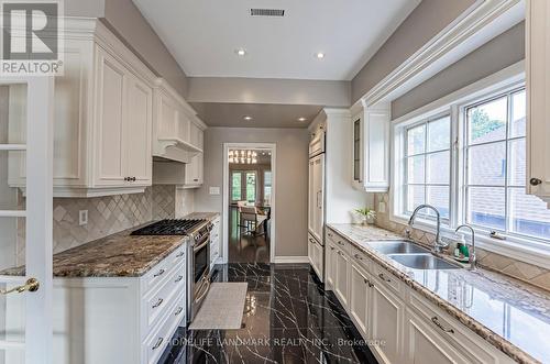 10 Cole Millway, Toronto, ON - Indoor Photo Showing Kitchen With Double Sink With Upgraded Kitchen