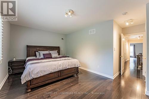 10 Cole Millway, Toronto, ON - Indoor Photo Showing Bedroom