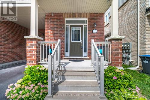 10 Frank Lane, Caledon, ON - Outdoor With Exterior