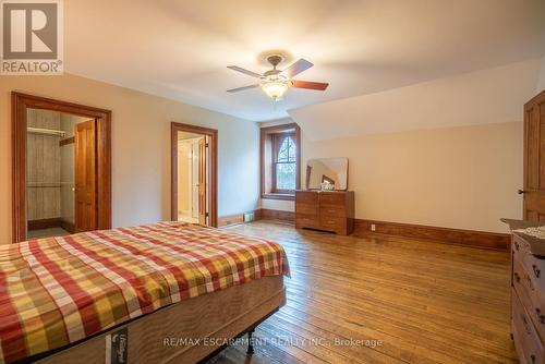 1172 Concession 8 Road W, Hamilton, ON - Indoor Photo Showing Bedroom