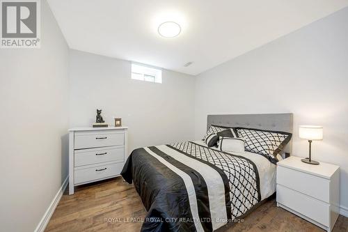 116 Gowan Street, Guelph/Eramosa (Rockwood), ON - Indoor Photo Showing Bedroom