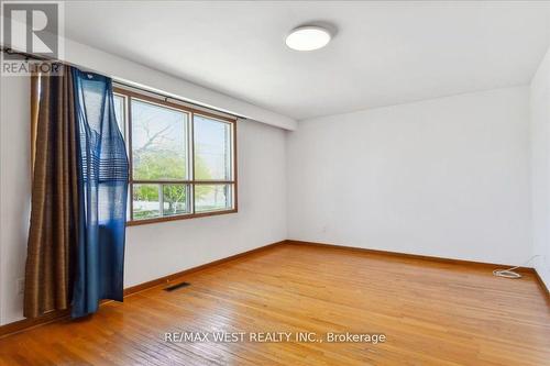 115 Torrens Avenue, Toronto (East York), ON - Indoor Photo Showing Other Room