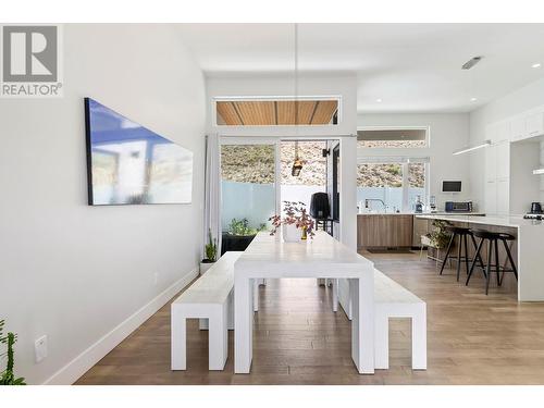 3567 Mckinley Beach Drive, Kelowna, BC - Indoor