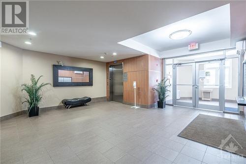 Main lobby - 1201 Ohio Street Unit#203, Ottawa, ON - Indoor