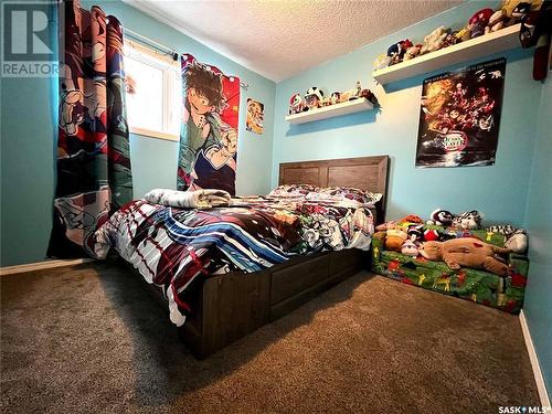 132 2Nd Avenue Se, Swift Current, SK - Indoor Photo Showing Bedroom