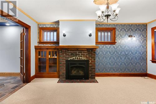 2028 Elphinstone Street, Regina, SK - Indoor With Fireplace