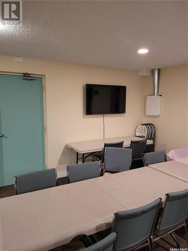 401 4545 Rae Street, Regina, SK - Indoor Photo Showing Dining Room