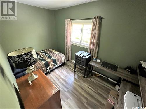 211 Churchill Street, Hudson Bay, SK - Indoor Photo Showing Bedroom