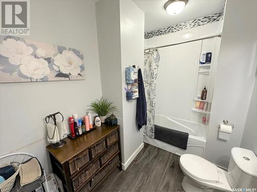 211 Churchill Street, Hudson Bay, SK - Indoor Photo Showing Bathroom