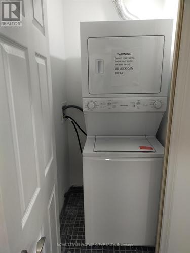 3 Mecca Street, Brampton, ON - Indoor Photo Showing Laundry Room