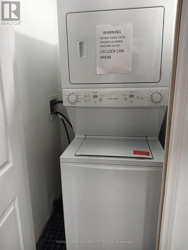 3 Mecca Street, Brampton, ON - Indoor Photo Showing Laundry Room