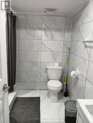 3 Mecca Street, Brampton, ON - Indoor Photo Showing Bathroom