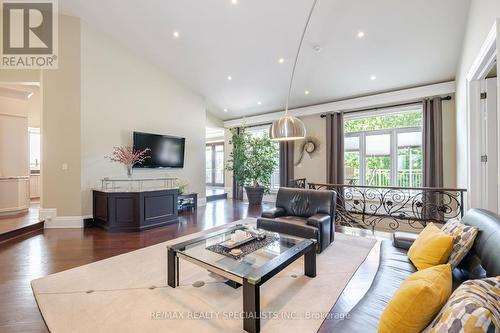 26 Ryckman Lane, Brampton (Toronto Gore Rural Estate), ON - Indoor Photo Showing Living Room