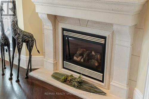 26 Ryckman Lane, Brampton (Toronto Gore Rural Estate), ON - Indoor Photo Showing Living Room With Fireplace