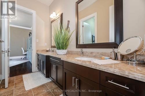 26 Ryckman Lane, Brampton (Toronto Gore Rural Estate), ON - Indoor Photo Showing Bathroom