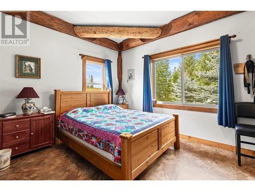 43 Puckett Road, Cherryville, BC - Indoor Photo Showing Bedroom