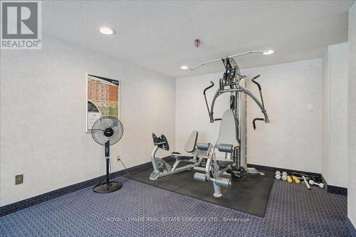 702 - 1230 Marlborough Court, Oakville (College Park), ON - Indoor Photo Showing Gym Room