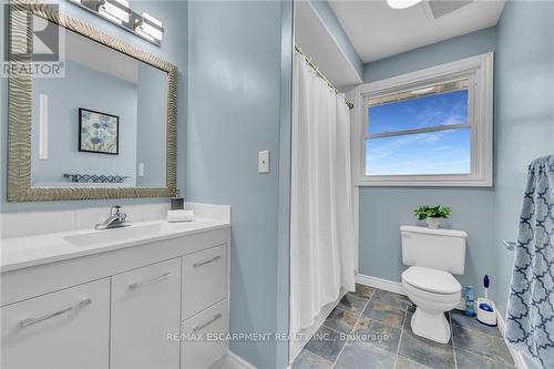 2013 #24 Highway E, Norfolk, ON - Indoor Photo Showing Bathroom