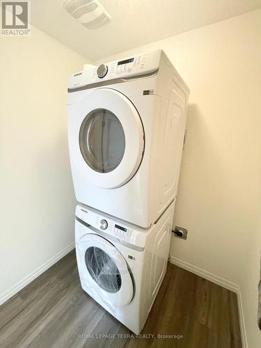 40 Faith Street, Cambridge, ON - Indoor Photo Showing Laundry Room